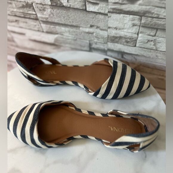 Merona || Striped Pointed Toe Loafer Flats - Picture 5 of 7